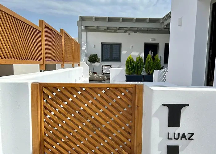 Luaz Naxian Living